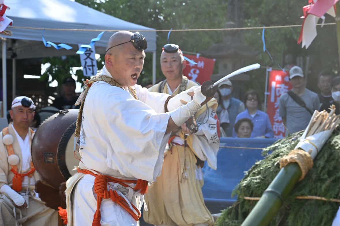 令和八年 柴燈護摩供法要・火渡り